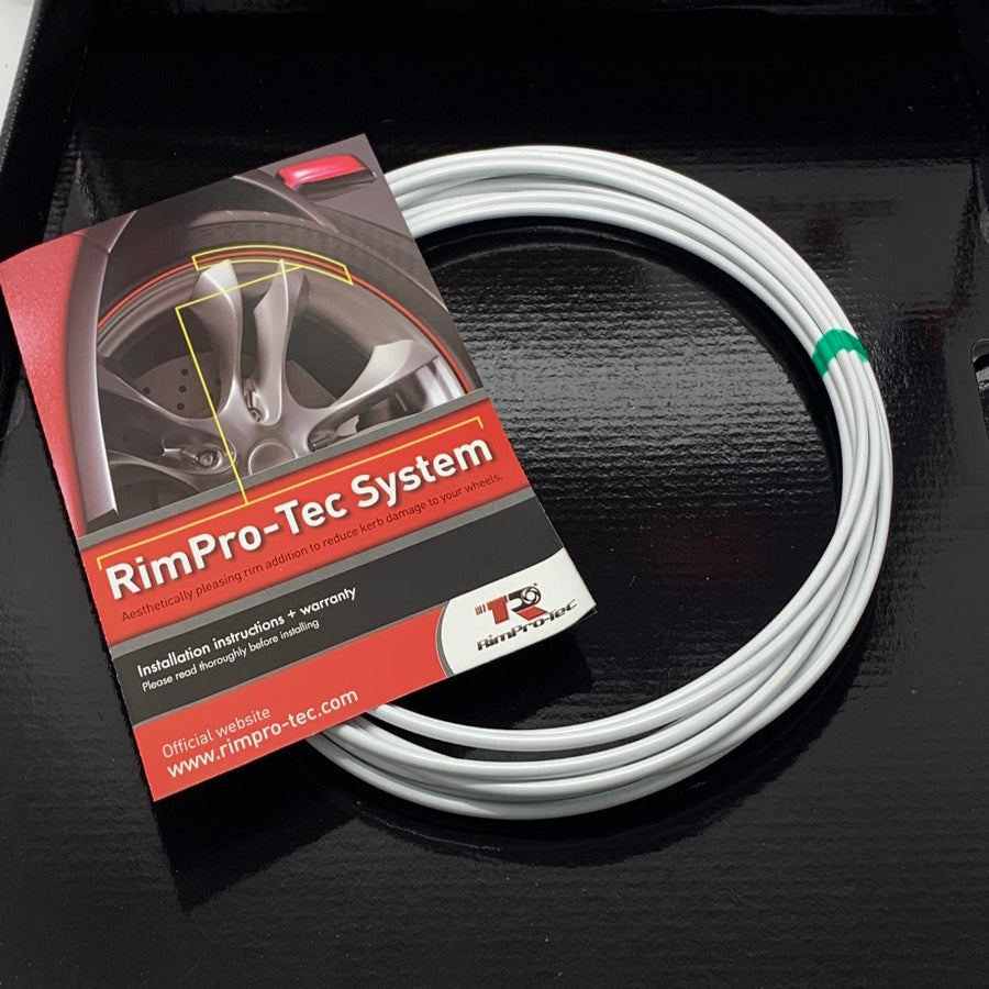 tyre rim protector damage